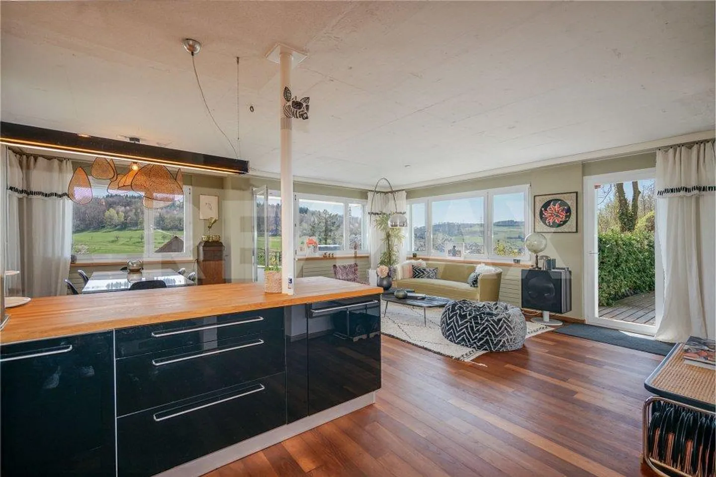 Stile di vita generoso: Casa con potenziale diversificato vicino alla città... - Foto 7 di 13