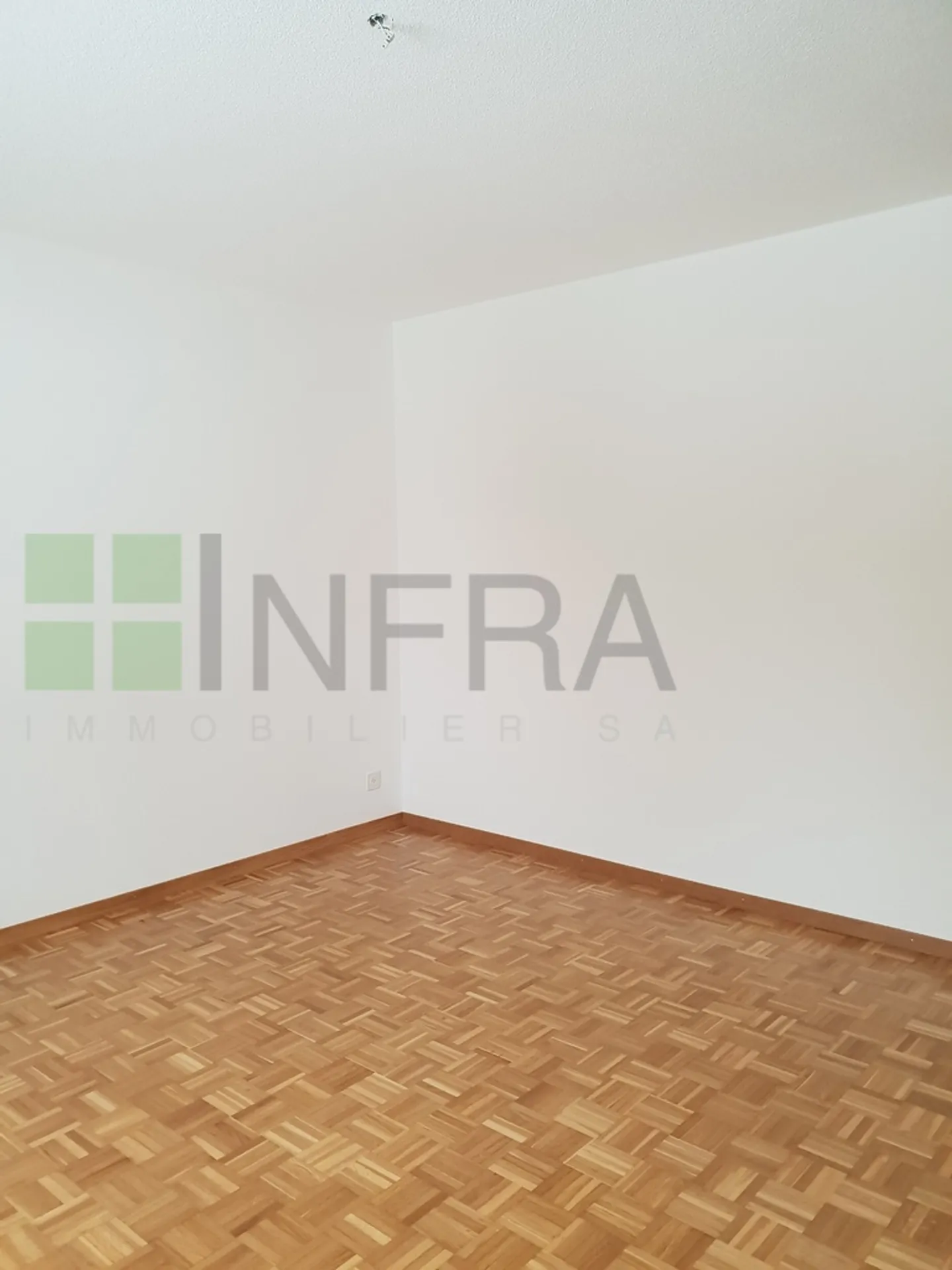 Appartement 4.5 pièces - Photo 10 sur 11