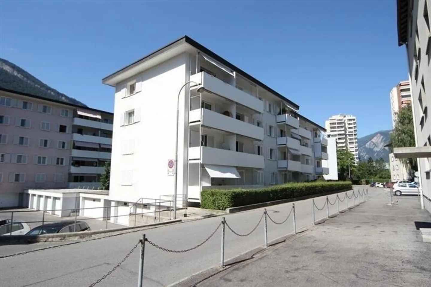 Appartamento di 2 stanze in una posizione soleggiata e tranquilla - Foto 1 di 6