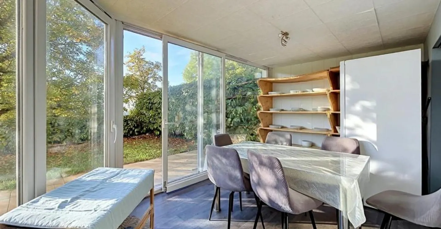 4,5 Zimmer mit Garten und separatem Eingang - Foto 5 von 10