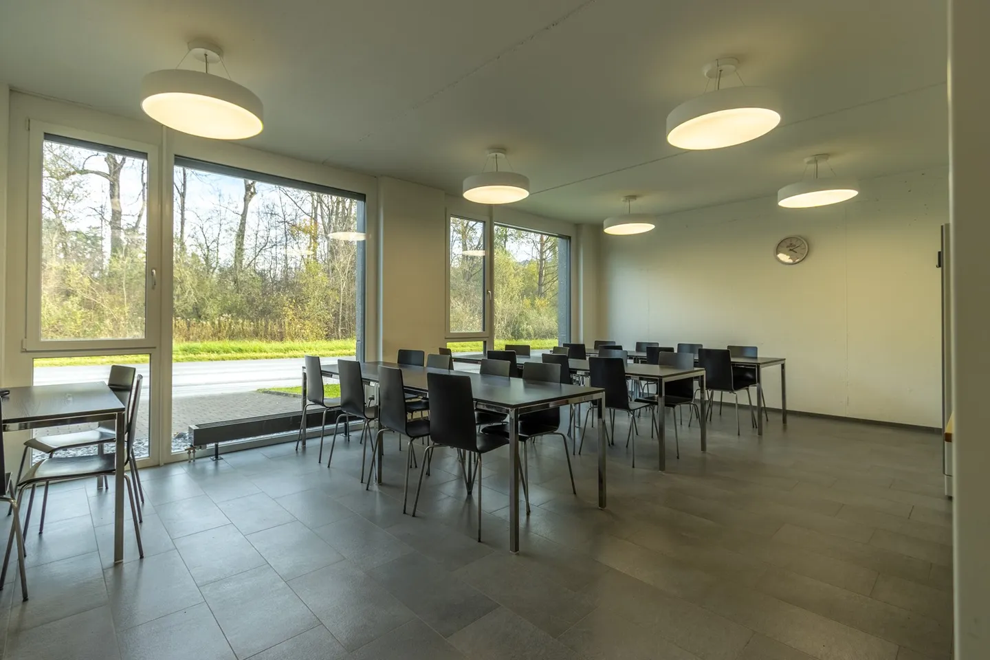 Modern Commercial Property in Sennwald - Photo 3 of 11