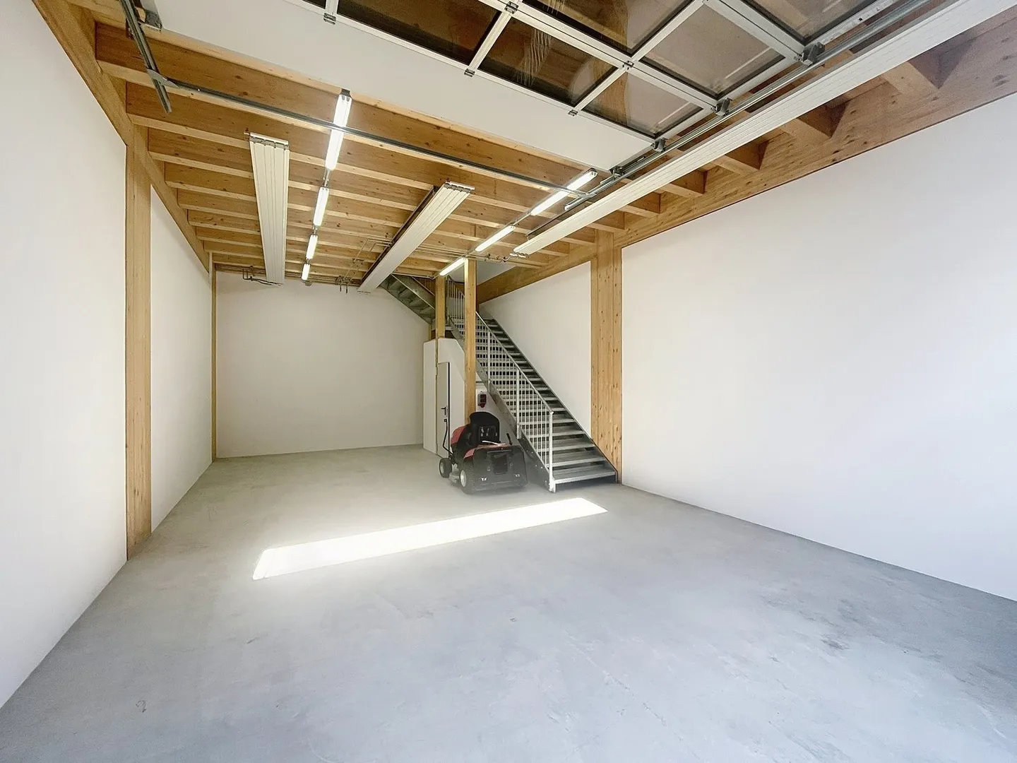 Commercial Boxes for Rent - Photo 1 of 7