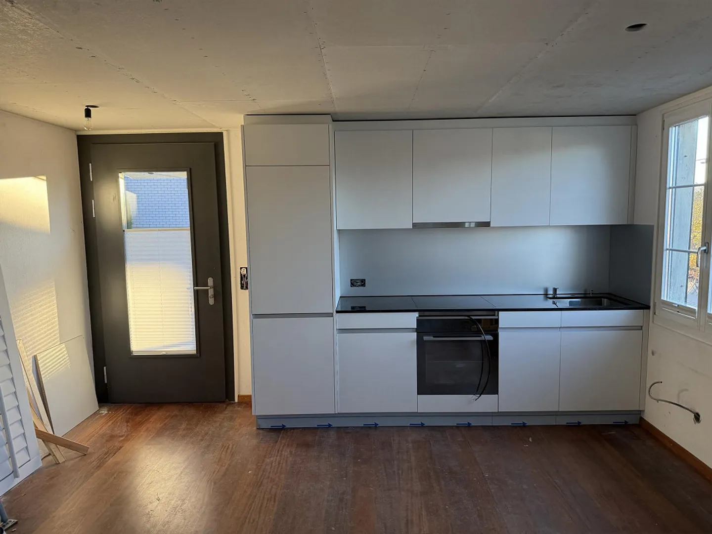 2,5 Zimmer Haus mit Sitzplatz - Foto 1 von 8