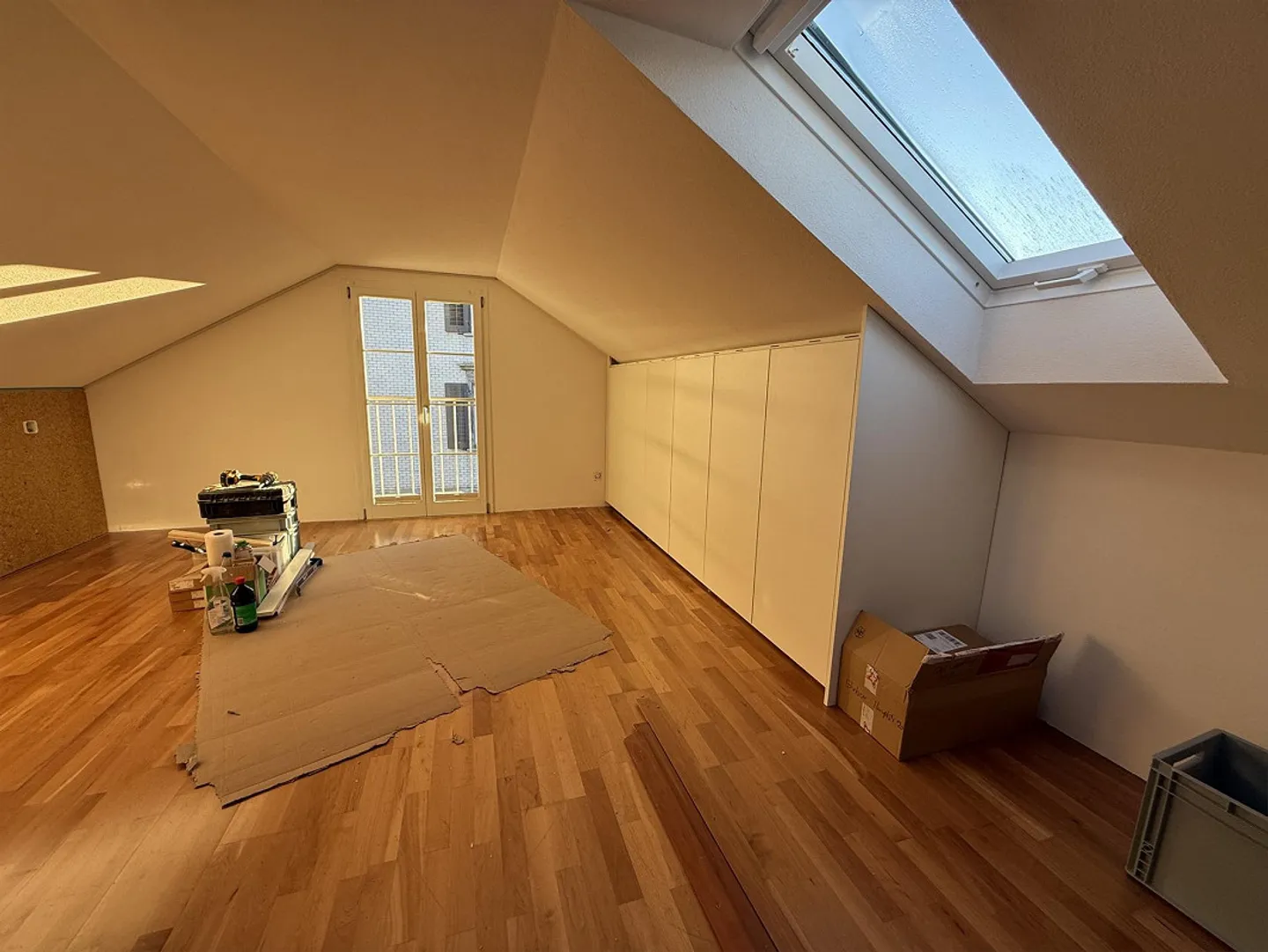 2,5 Zimmer Haus mit Sitzplatz - Foto 3 von 8