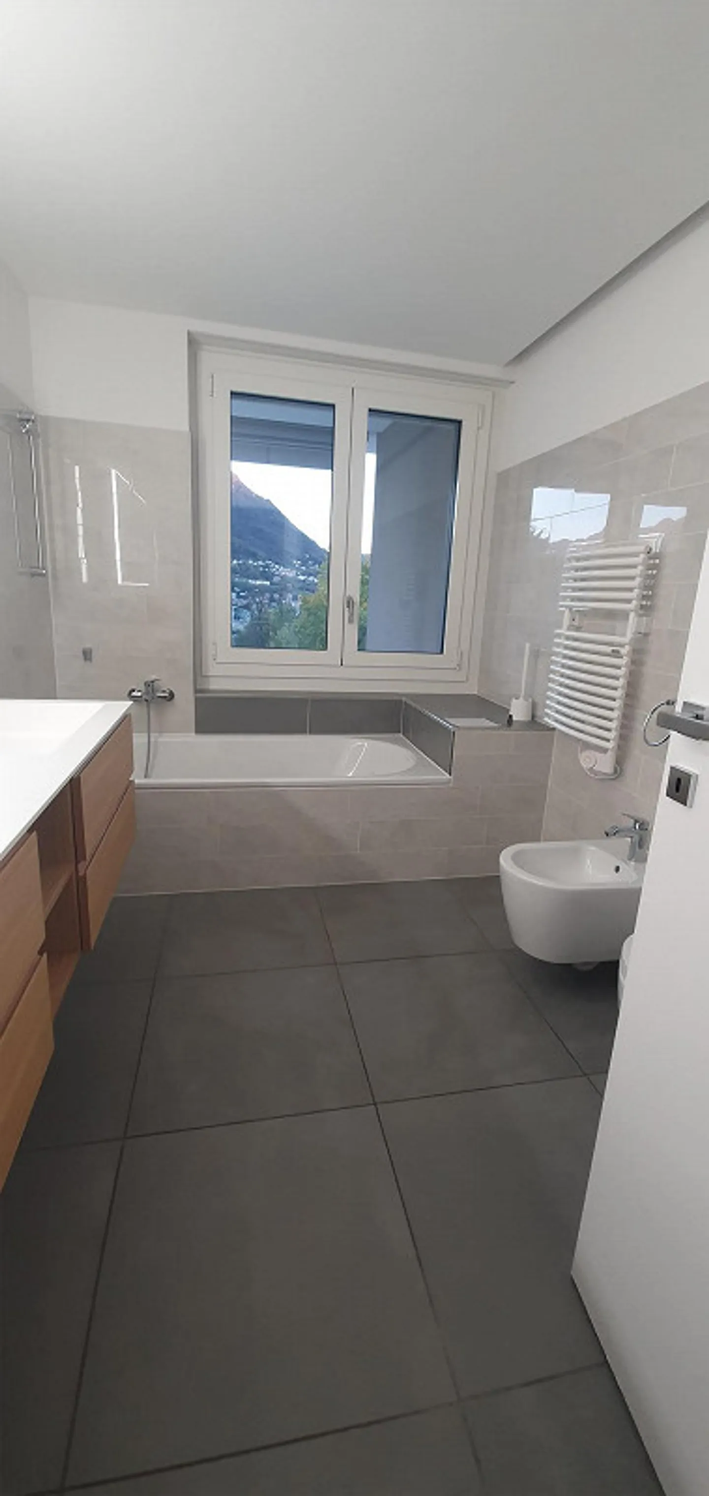 Prestigious luxury penthouse with unparalleled 360° view! - Photo 13 of 16