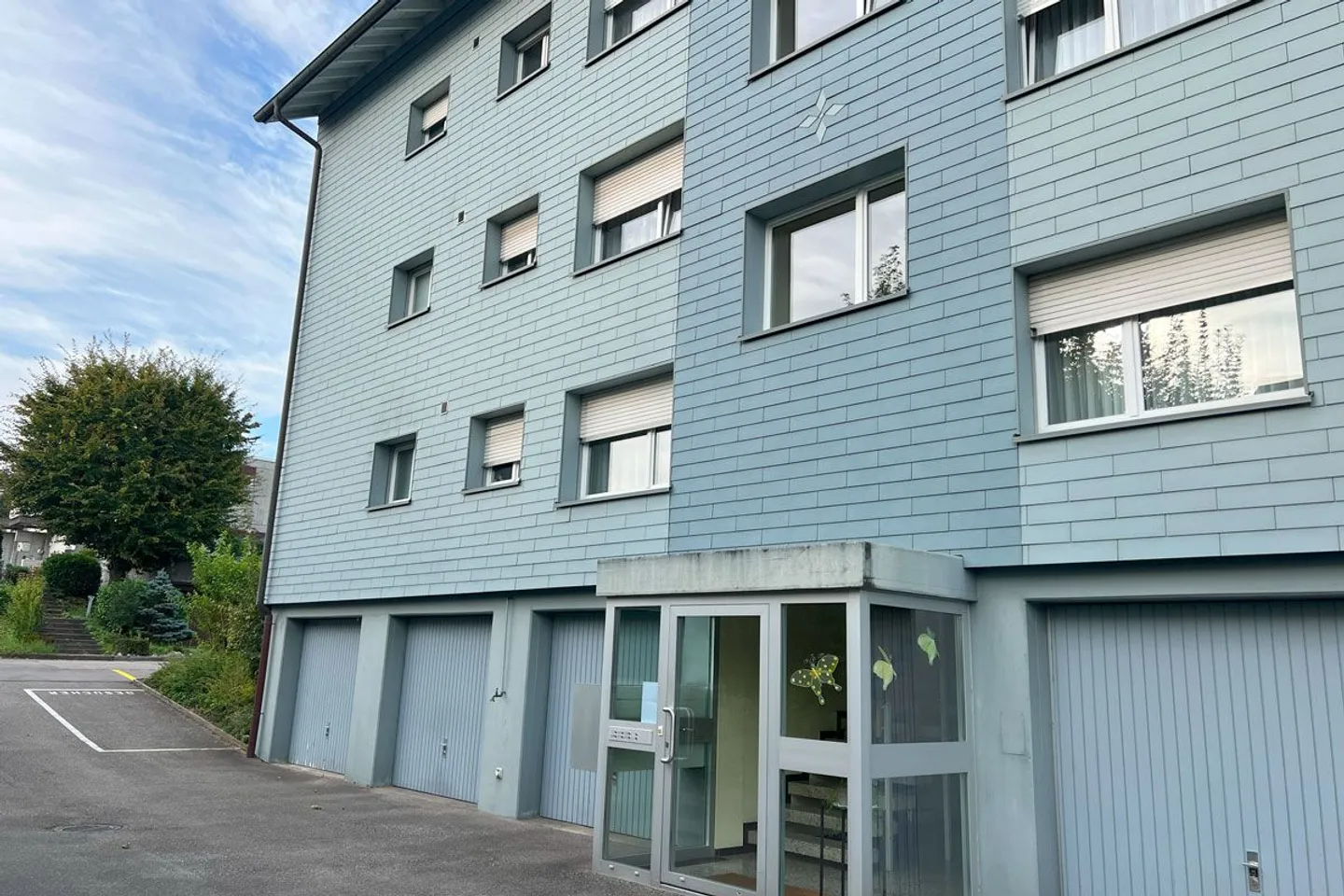 Luminoso appartamento di 4,5 stanze con balcone a Port - Foto 2 di 9