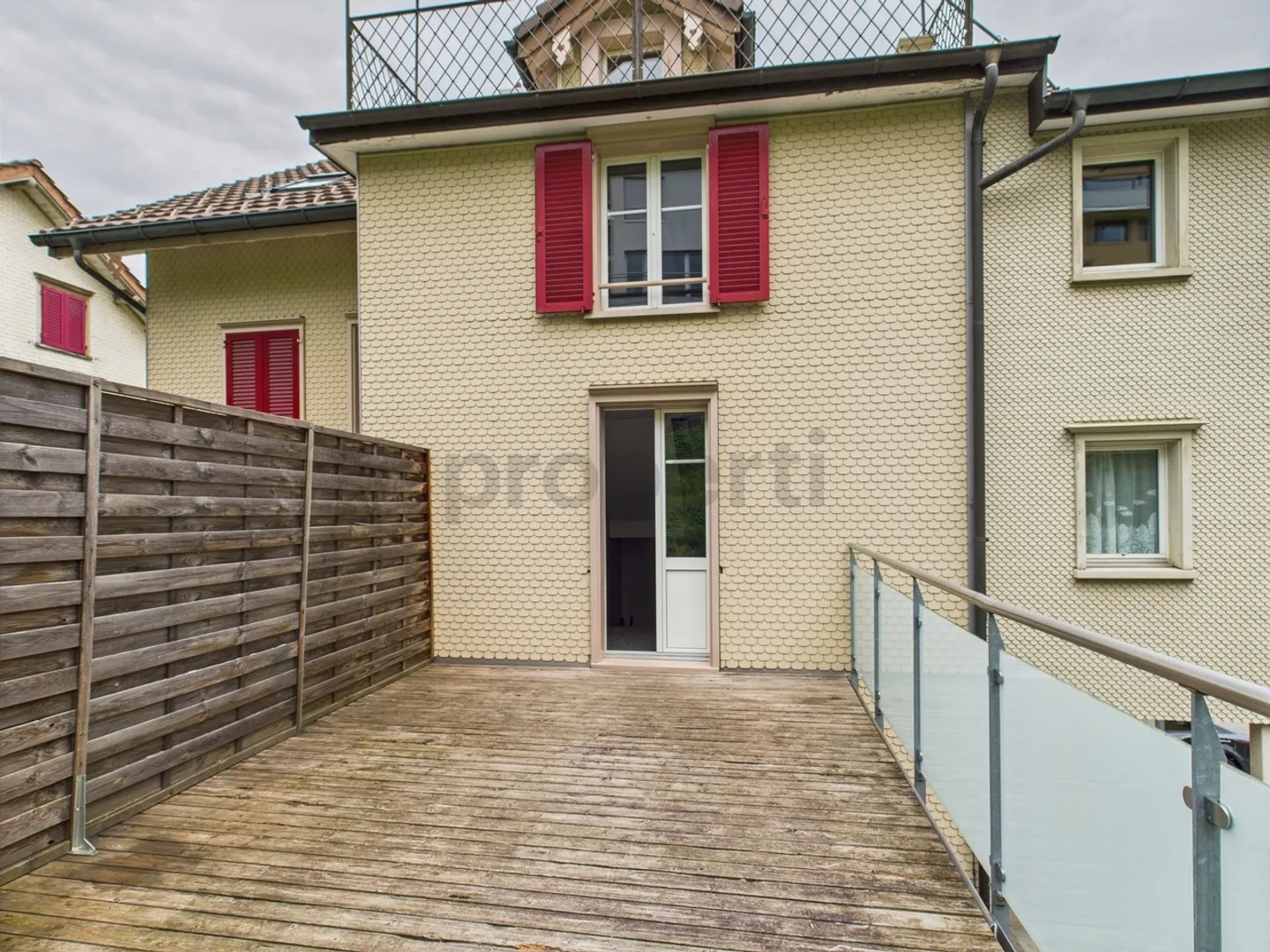 Traumhafte 4-Zimmer-Wohnung in Herisau mit grosser Terrasse - Foto 8 von 10
