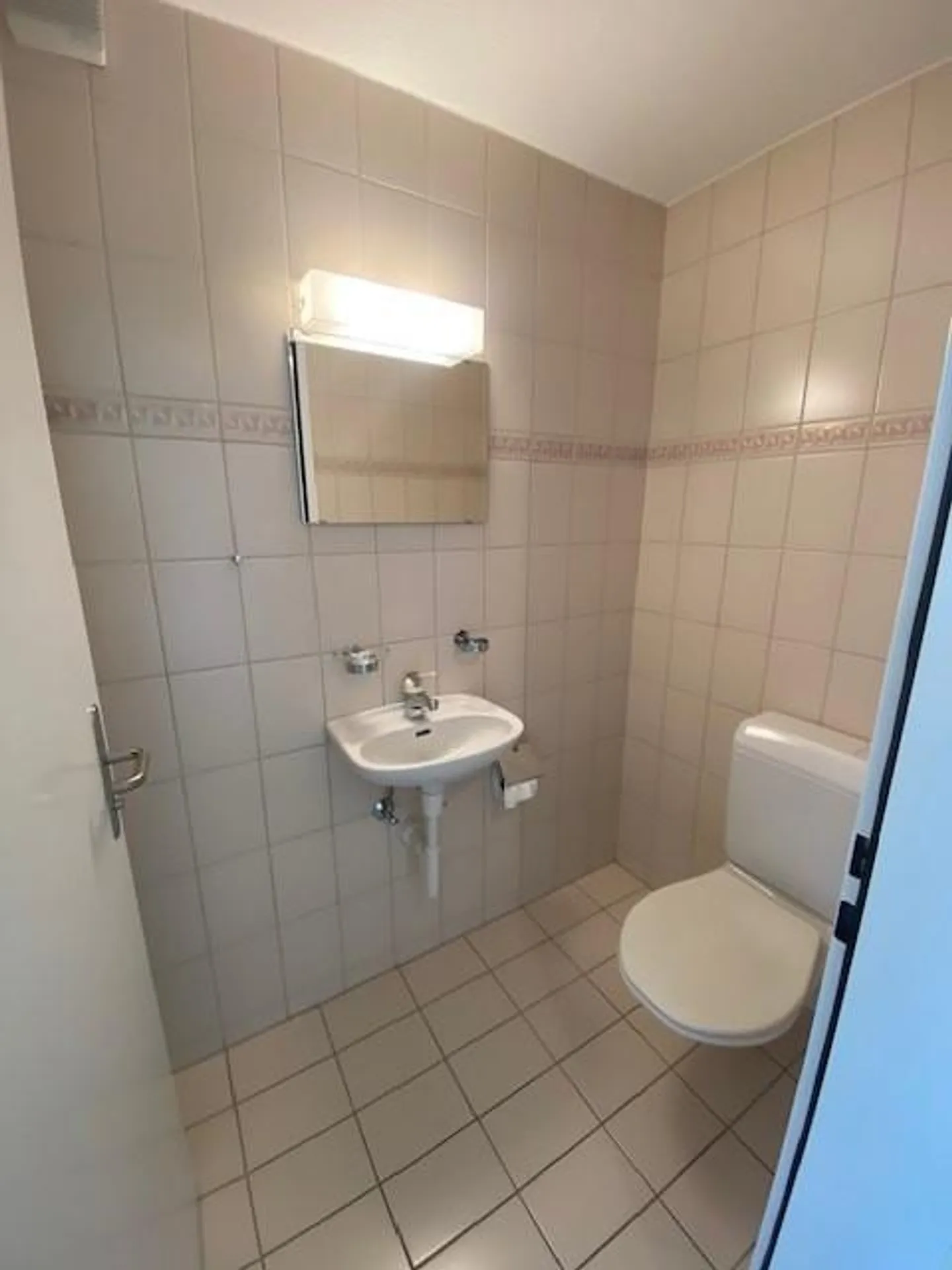 Bureau / Salle de bricolage - Photo 4 sur 4