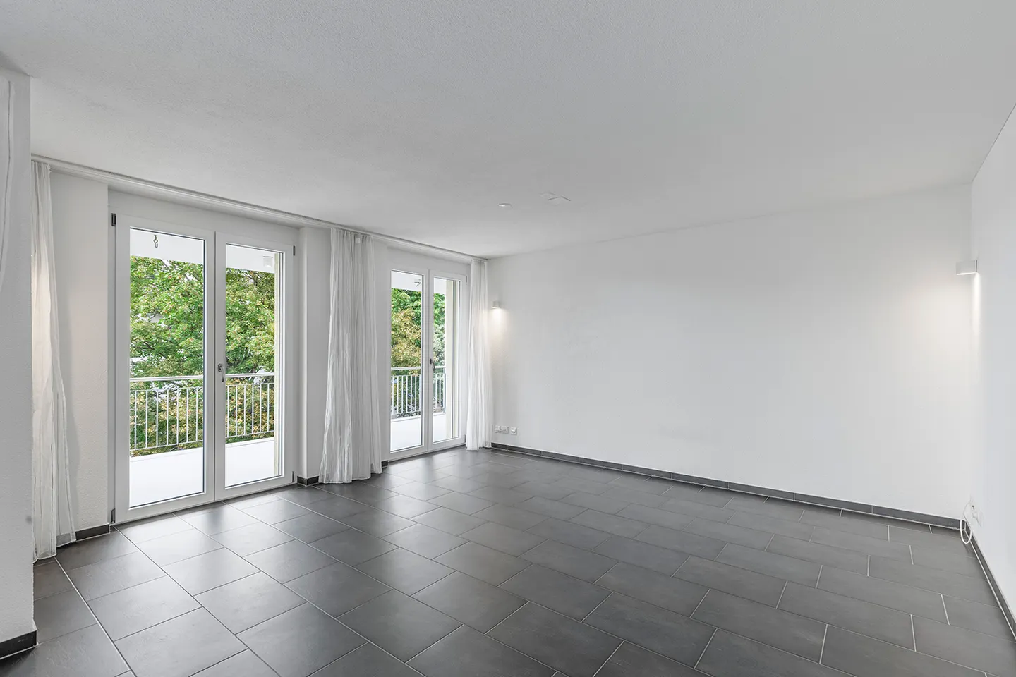 Appartamento Familiare con Balcone - Foto 4 di 10