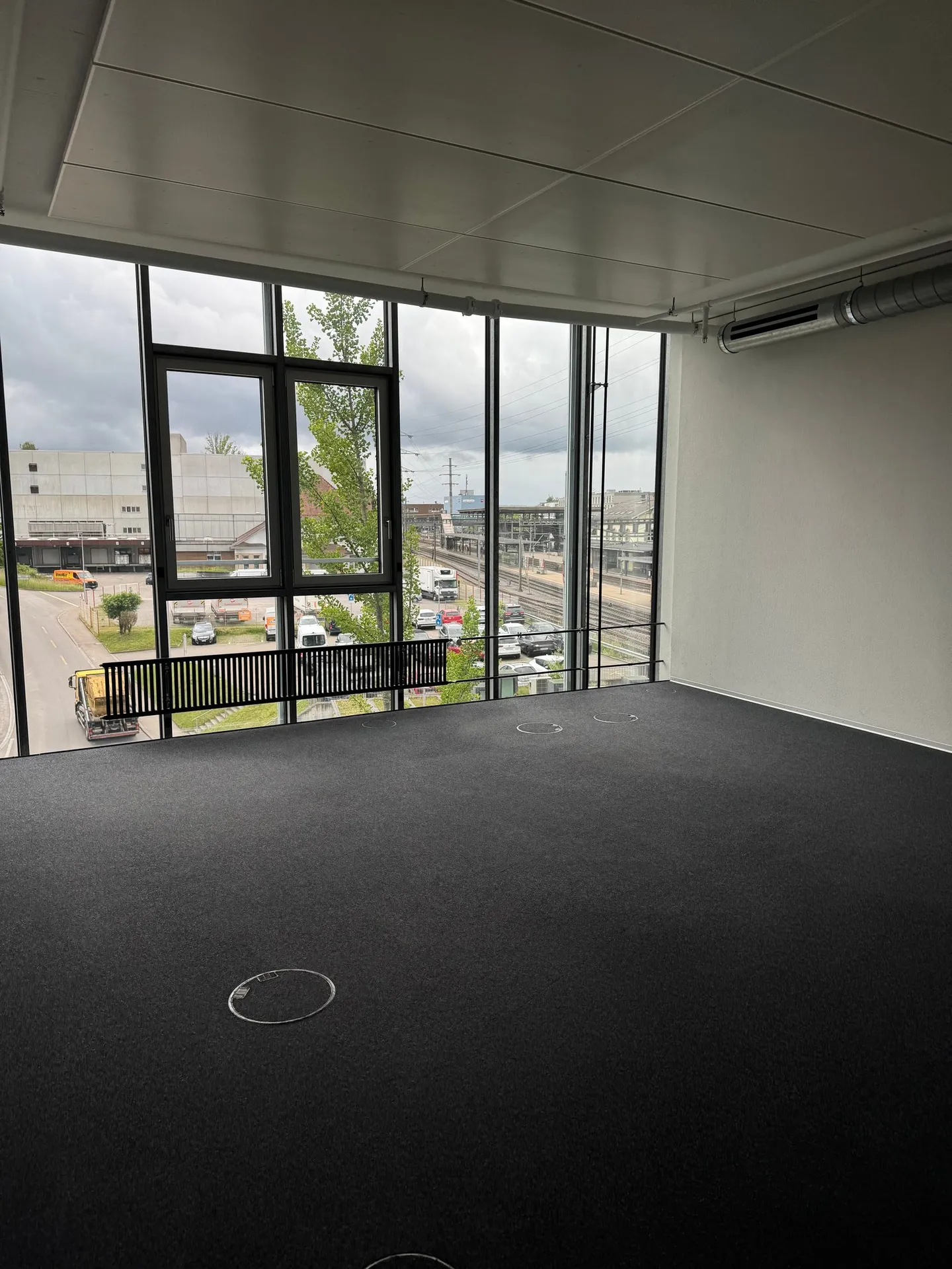 400 m2 d'espace de bureau – flexible, moderne, central - Photo 8 sur 11