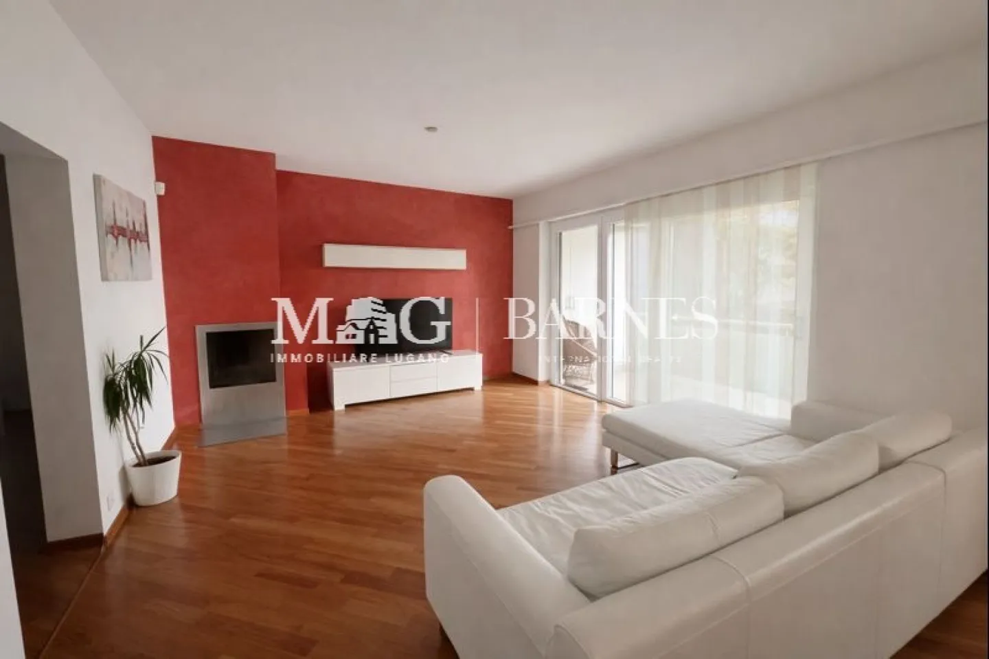 Lugano 4-Room Apartment - Photo 5 of 6