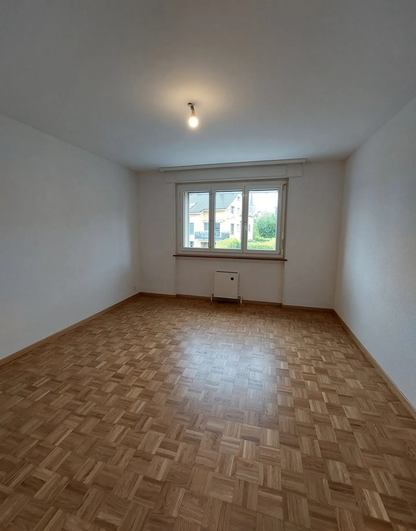 Appartamento con 4,5 stanze al 1° piano - Foto 6 di 12