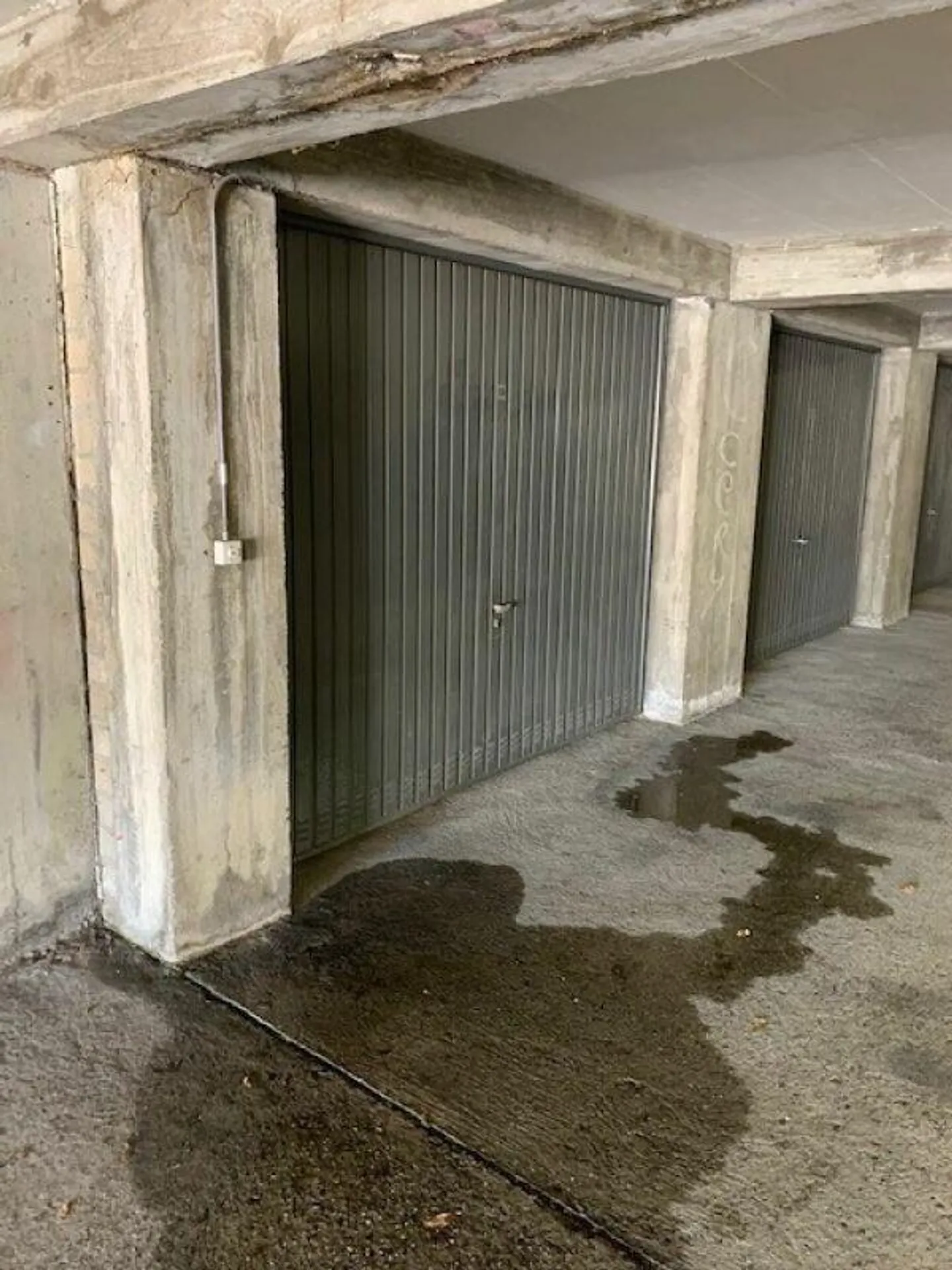 Lockable garage space - Photo 2 of 2