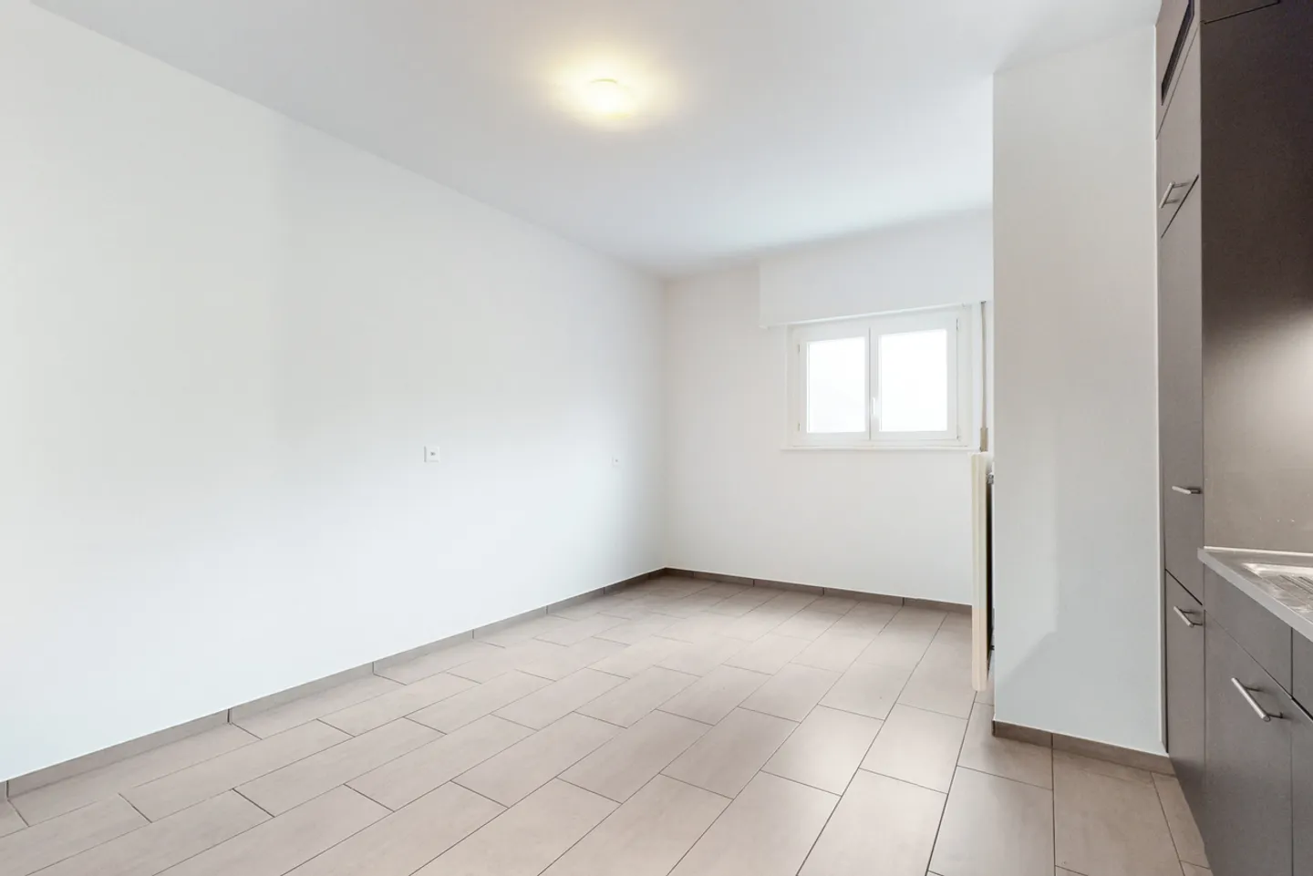 Charmant Appartement à Vevey - Photo 3 sur 8