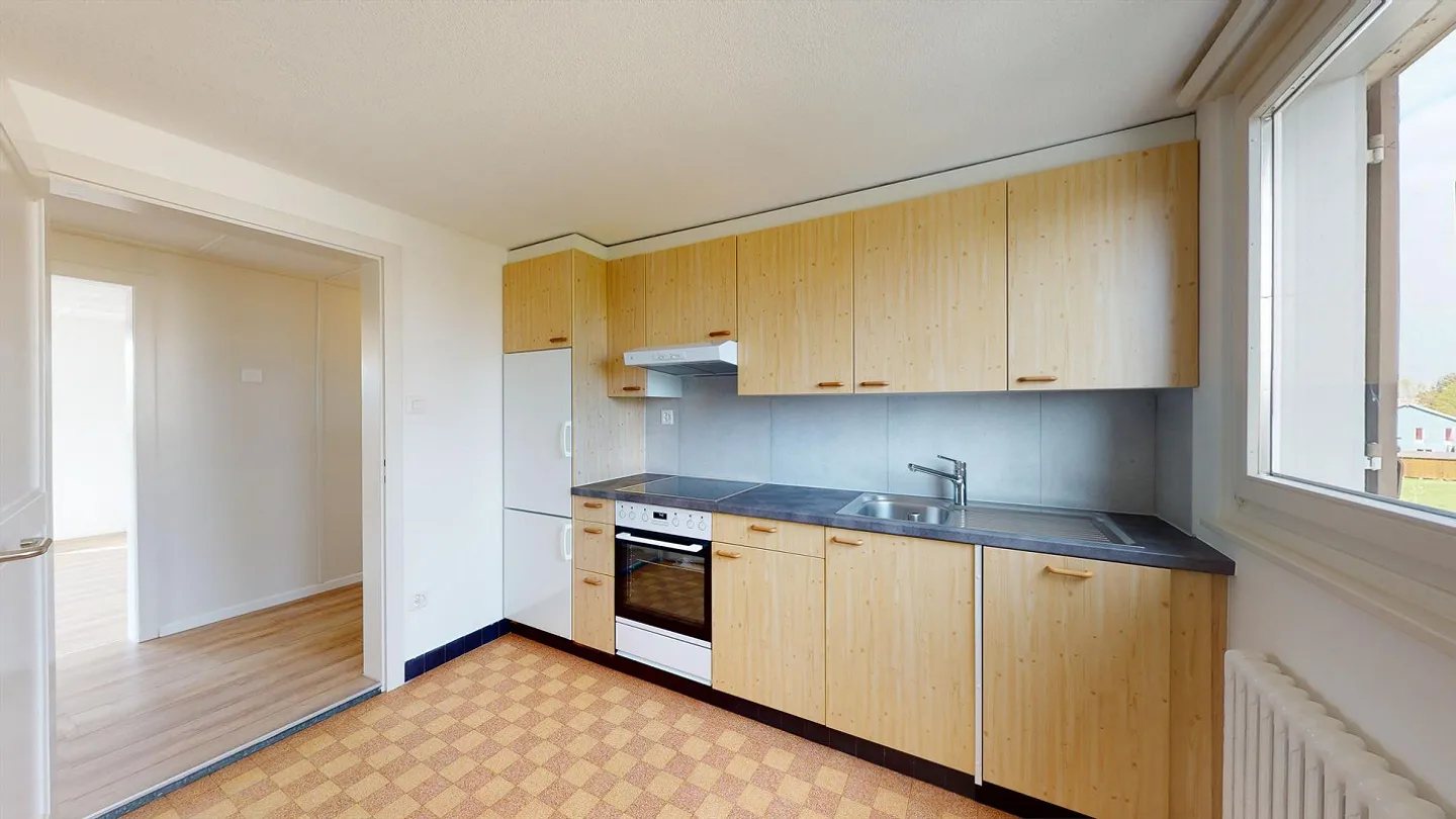 Appartement sous les combles de 4½ pièces bien entretenu avec réduit/loggia et coin salon - Photo 12 sur 14