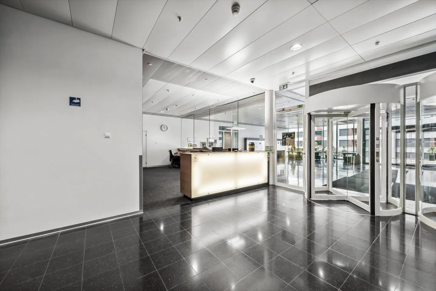 Attractive office space on Lake Zurich in Horgen Oberdorf - Photo 10 of 13