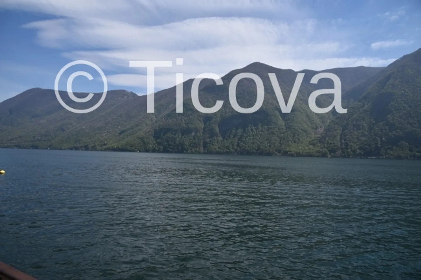 Proprietà d'investimento fronte lago - Foto 4 di 13