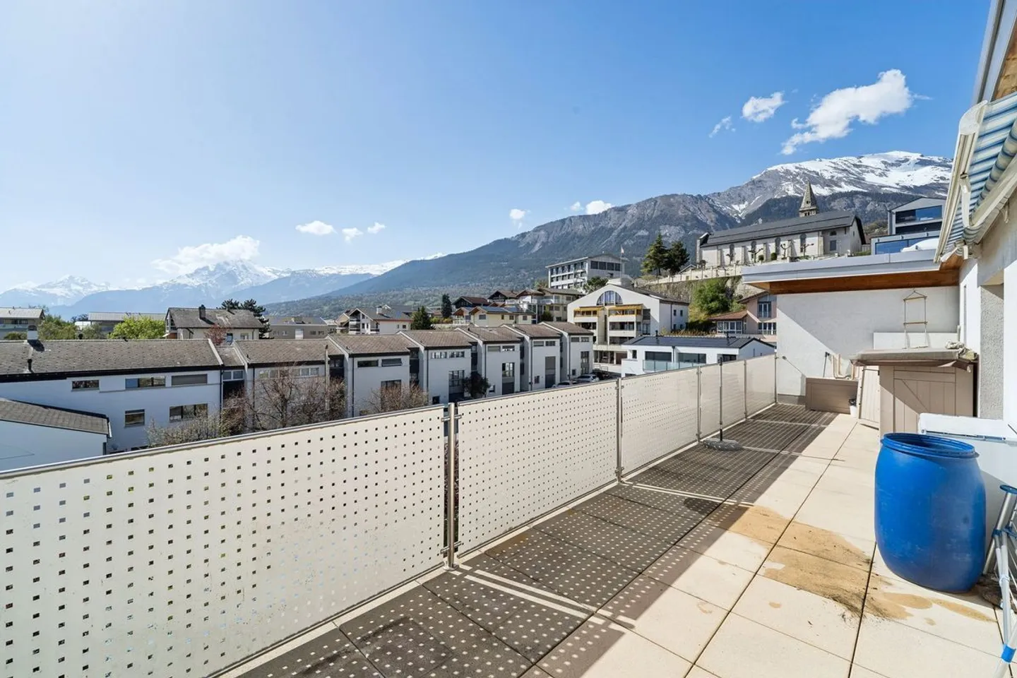 Helles Apartment mit Alpenblick - Foto 9 von 11