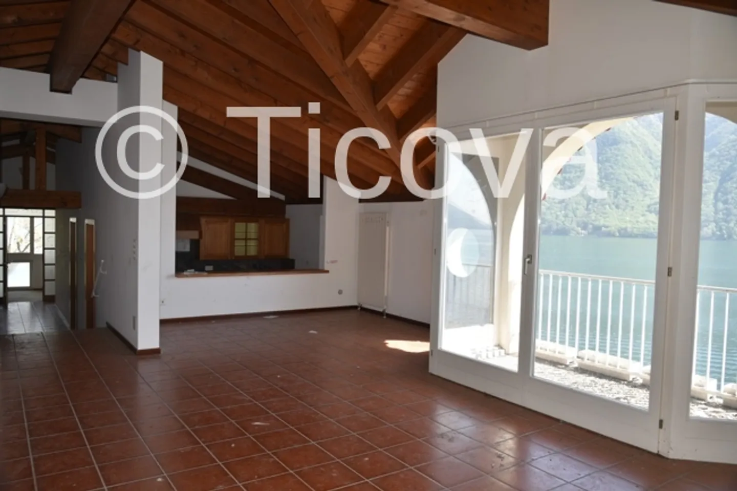 Proprietà d'investimento fronte lago - Foto 13 di 13