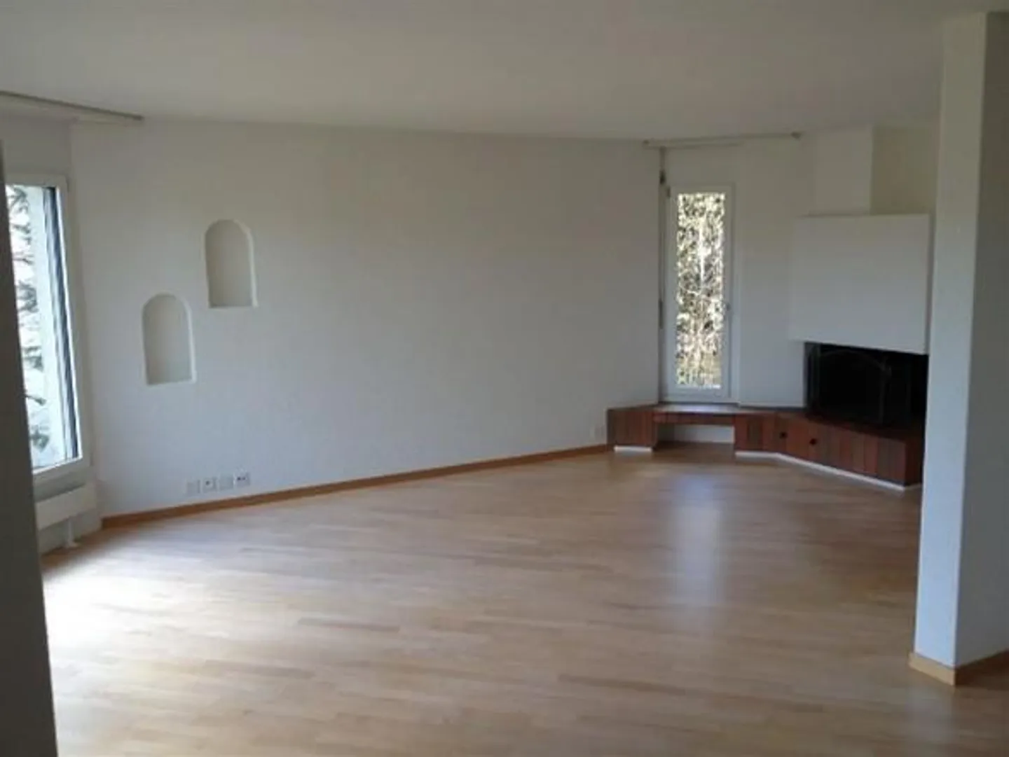 Grosszügige 2½ Zi-Wohnung - Foto 2 von 11