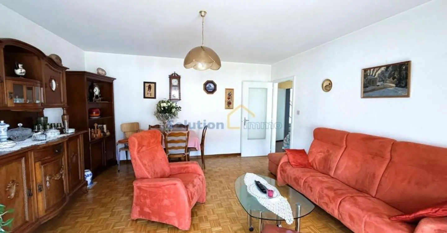 Beautiful 3.5-room apartment, balcony, elevator - Photo 5 of 11