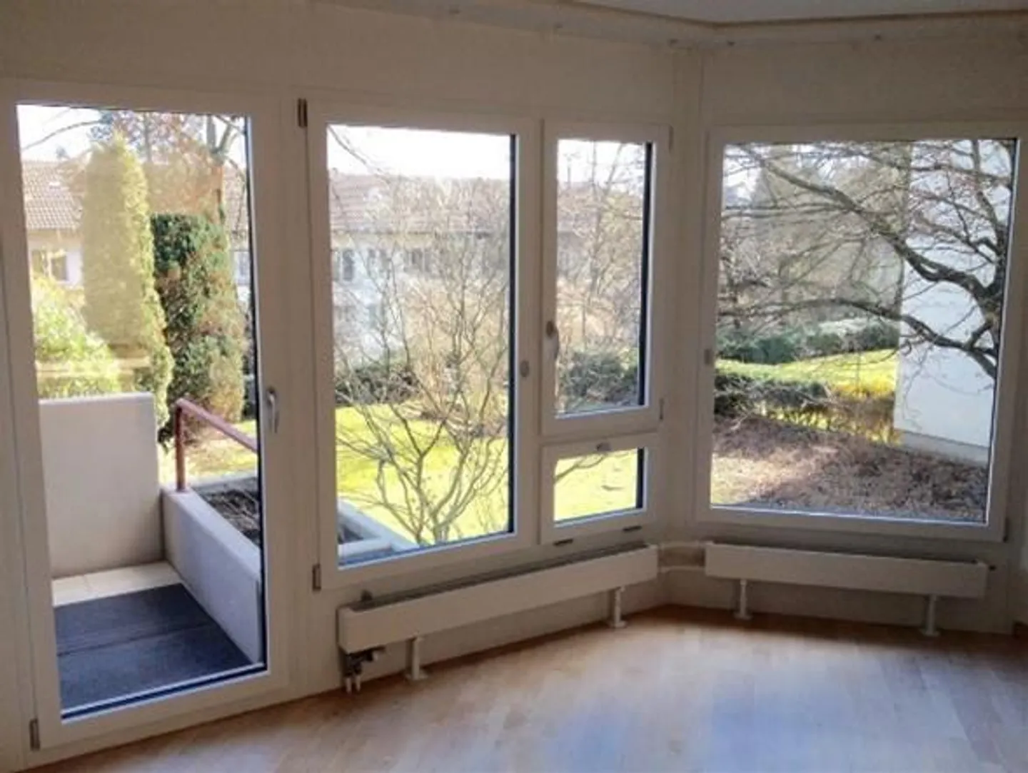 Grosszügige 2½ Zi-Wohnung - Foto 3 von 11