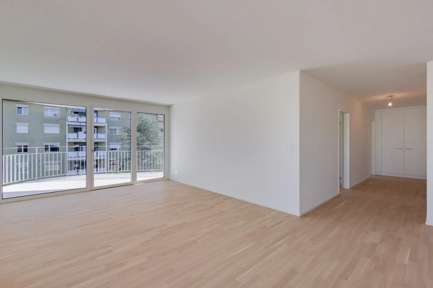 3.5 Room Apartment - Photo 7 of 11