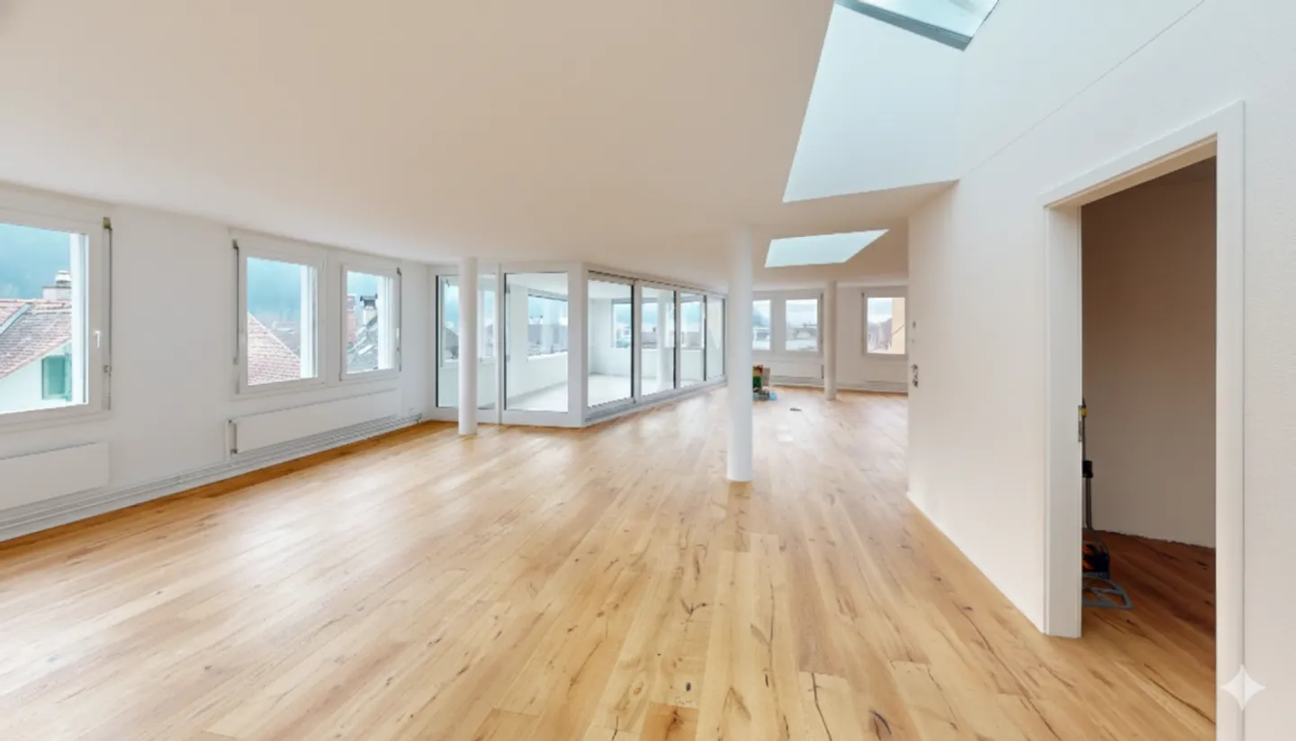 Spacious Dream Apartment - Modern Renovated and Ready to Move In - Photo 3 of 14