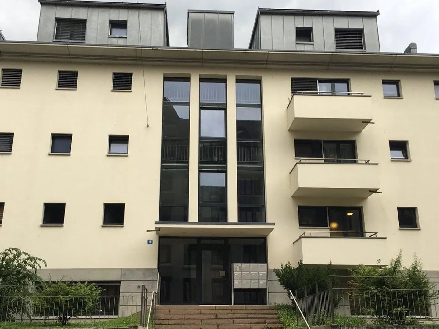 Parking spaces near Enge train station - Photo 1 of 1