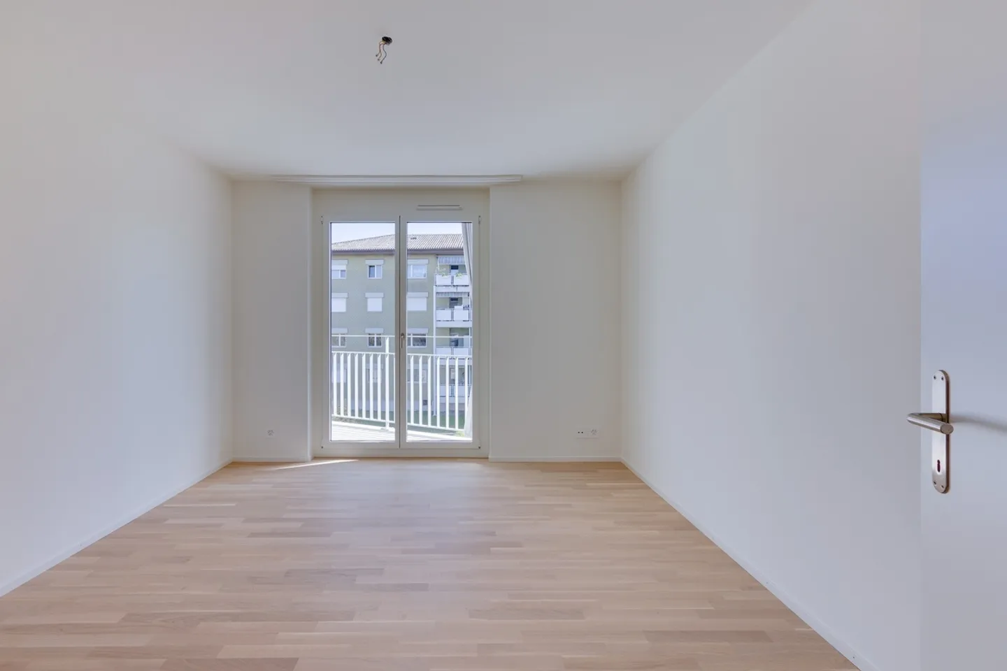 3.5 Room Apartment - Photo 9 of 11