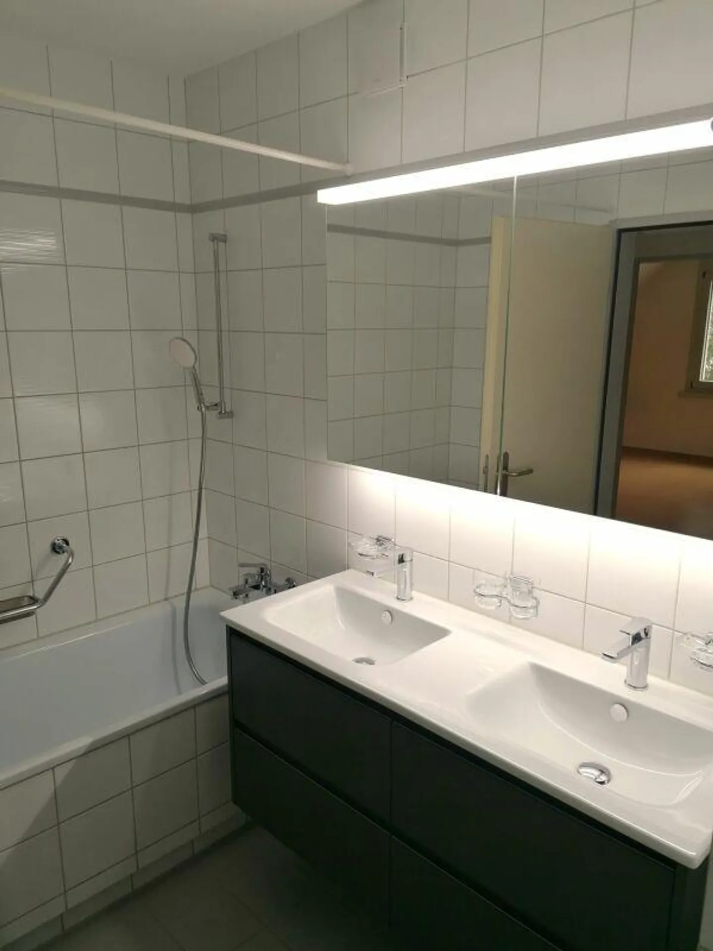 Modern 5 ½-room maisonette apartment in a quiet, central location - Photo 6 of 17