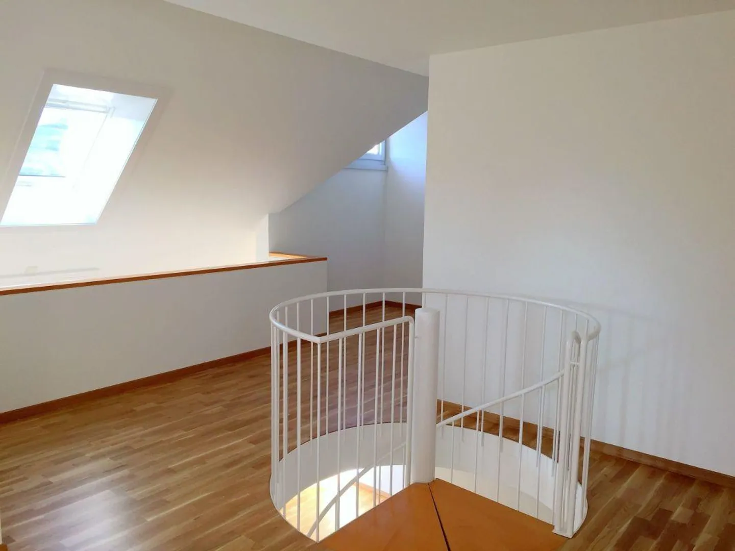 Modern 5 ½-room maisonette apartment in a quiet, central location - Photo 12 of 17