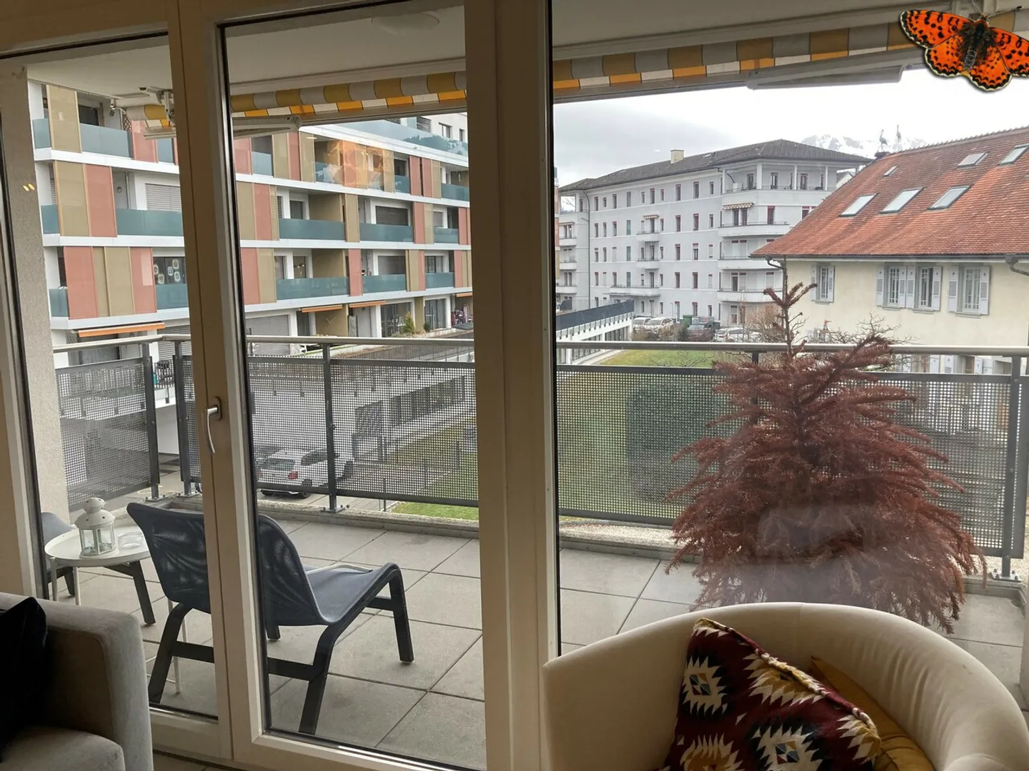 CHIC 3 ½ ROOMS - CITY CENTER! - Photo 4 of 12