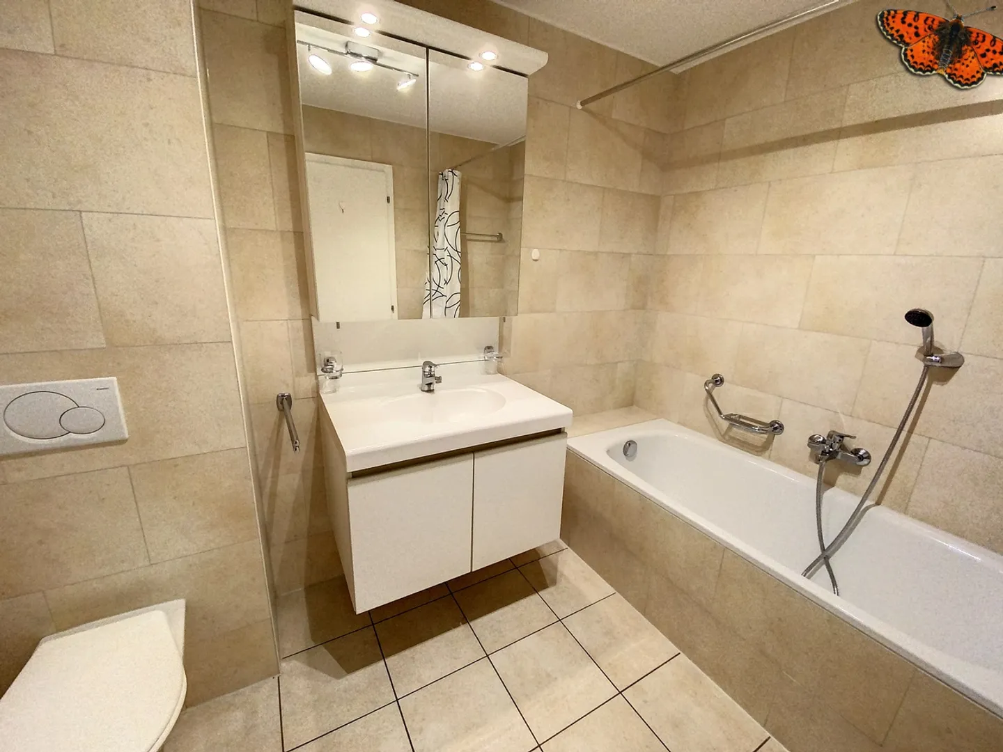 CHIC 3 ½ ROOMS - CITY CENTER! - Photo 6 of 12