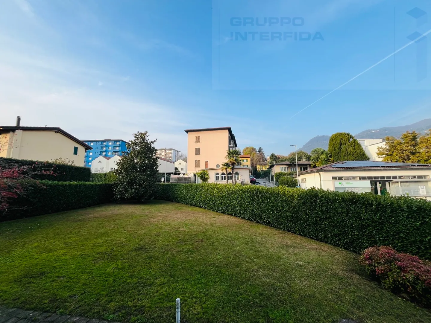 GROßES EINFAMILIENHAUS - Foto 4 von 7