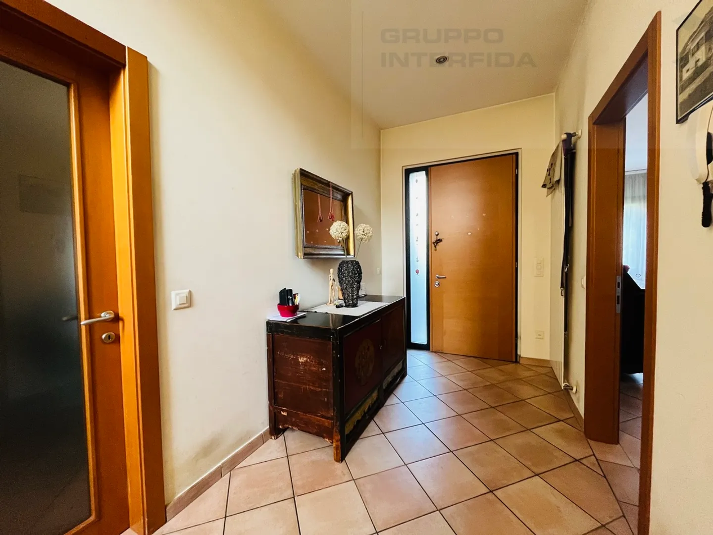 GROßES EINFAMILIENHAUS - Foto 5 von 7