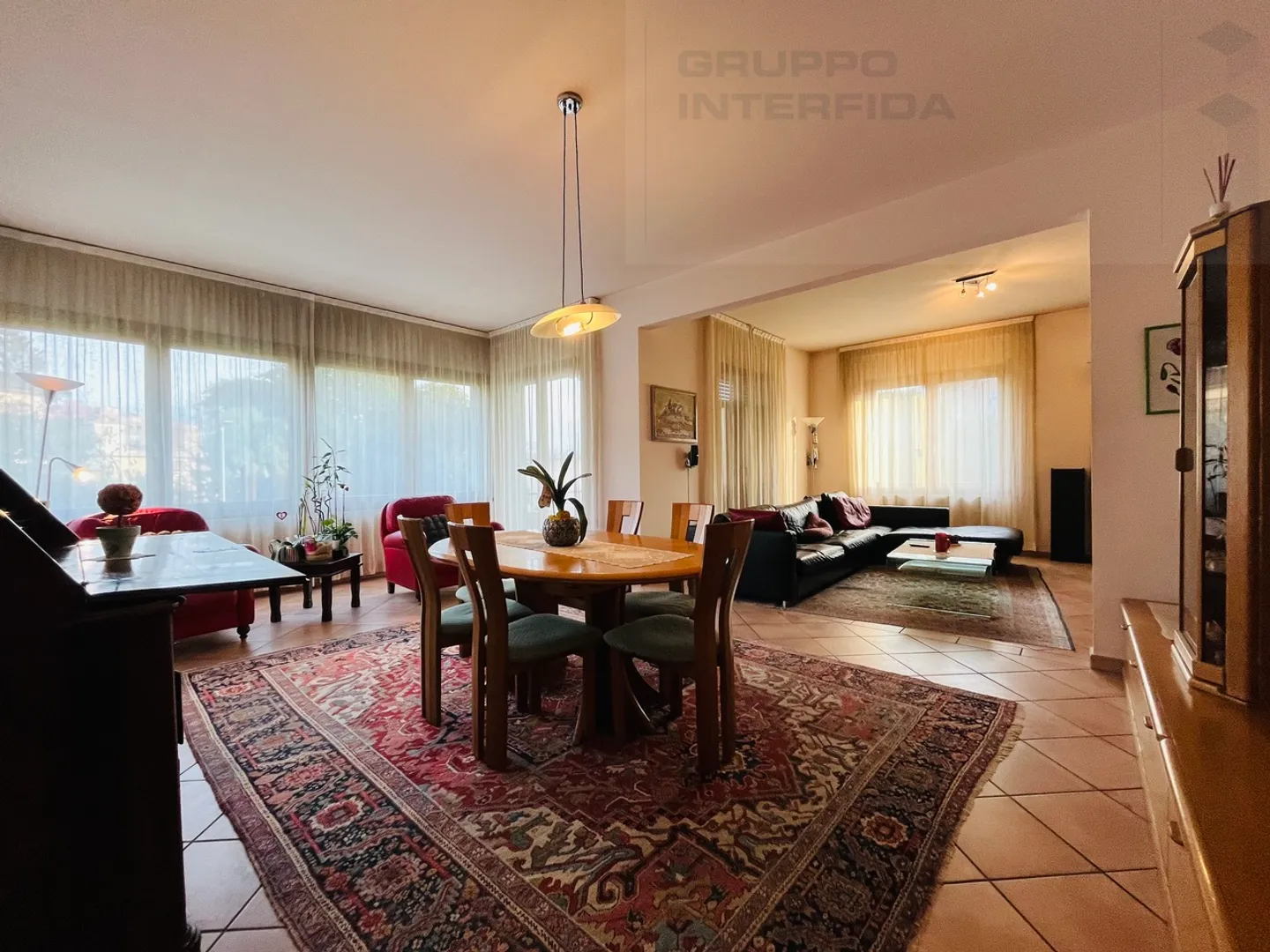 GROßES EINFAMILIENHAUS - Foto 7 von 7