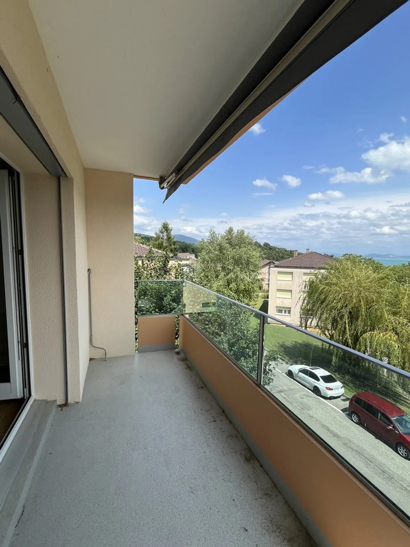 Spazioso appartamento di 4,5 locali in affitto a Bôle - Foto 10 di 10