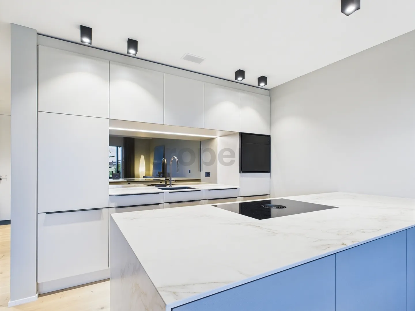 Appartement moderne et exclusif de 3,5 pièces à Landschlacht - meublé - Photo 2 sur 12