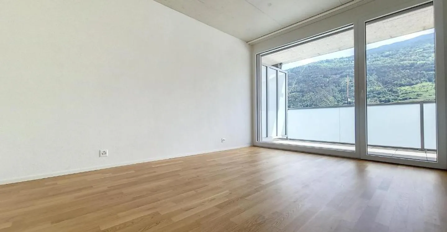 2.5 Room Apartment in Sion - Photo 3 of 6