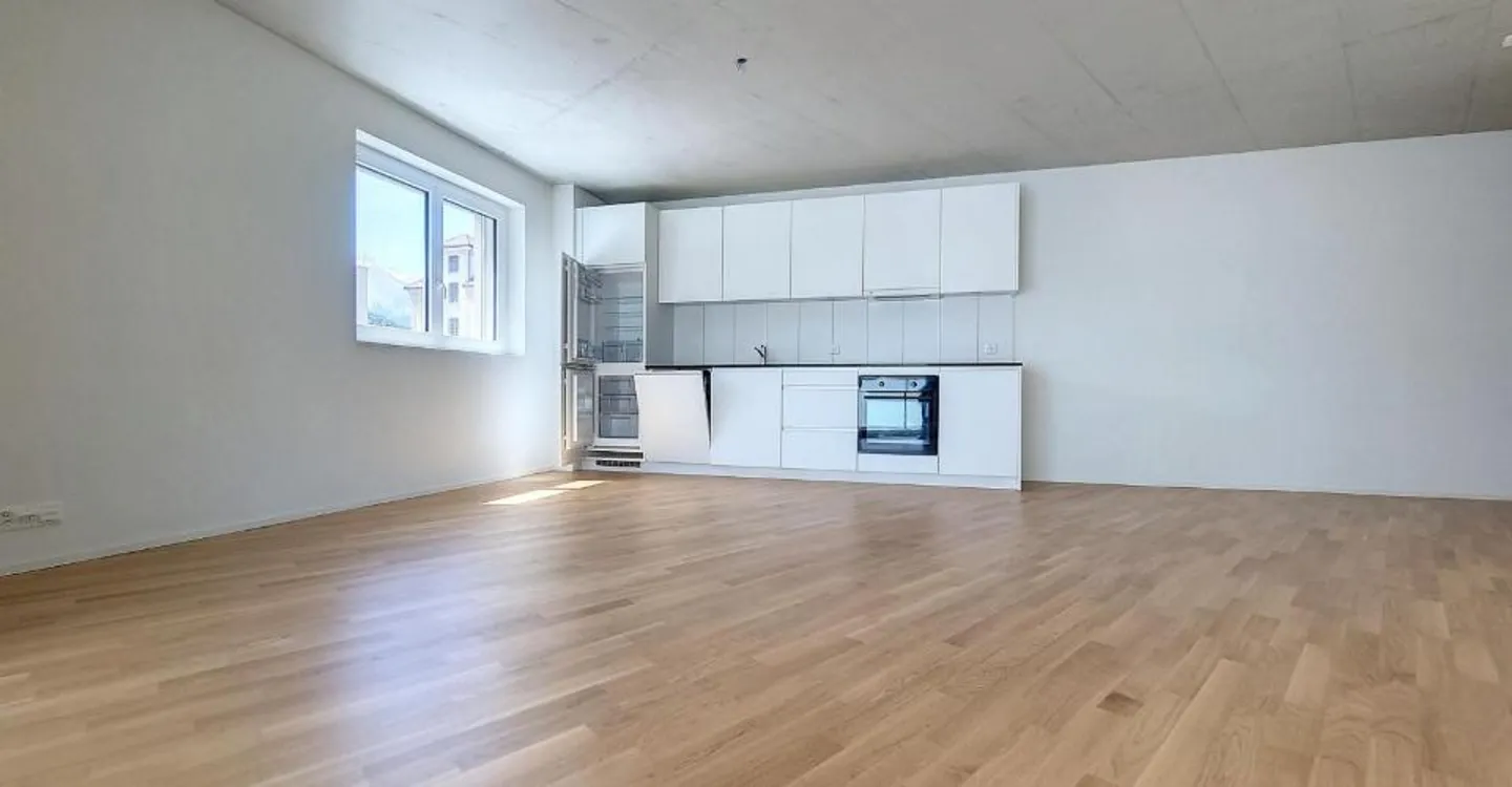 2.5 Room Apartment in Sion - Photo 2 of 6