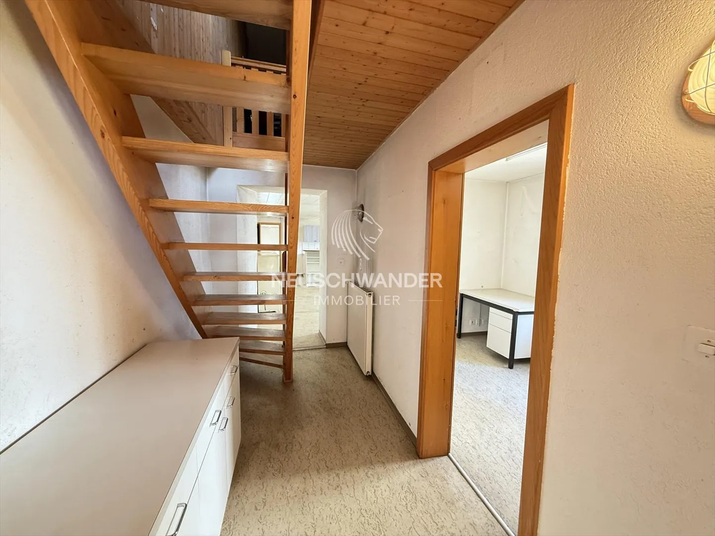 Appartamento in vendita - Foto 8 di 11