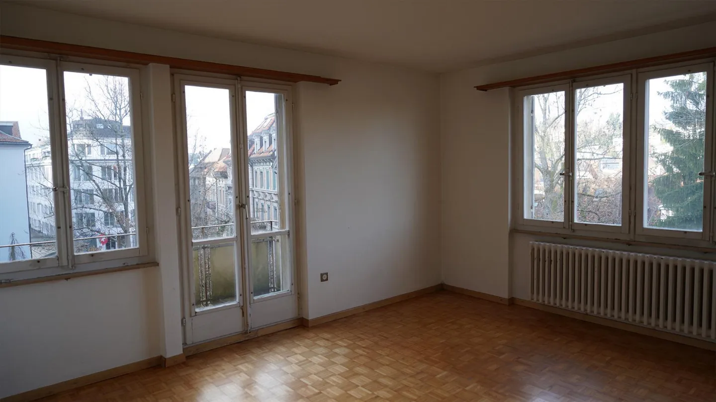 4-room apartment in city center - Photo 2 of 6