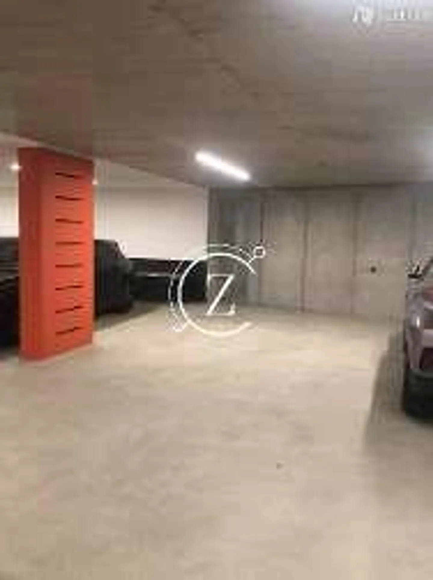 For rent internal parking space near FFS Mendrisio - Photo 1 of 1