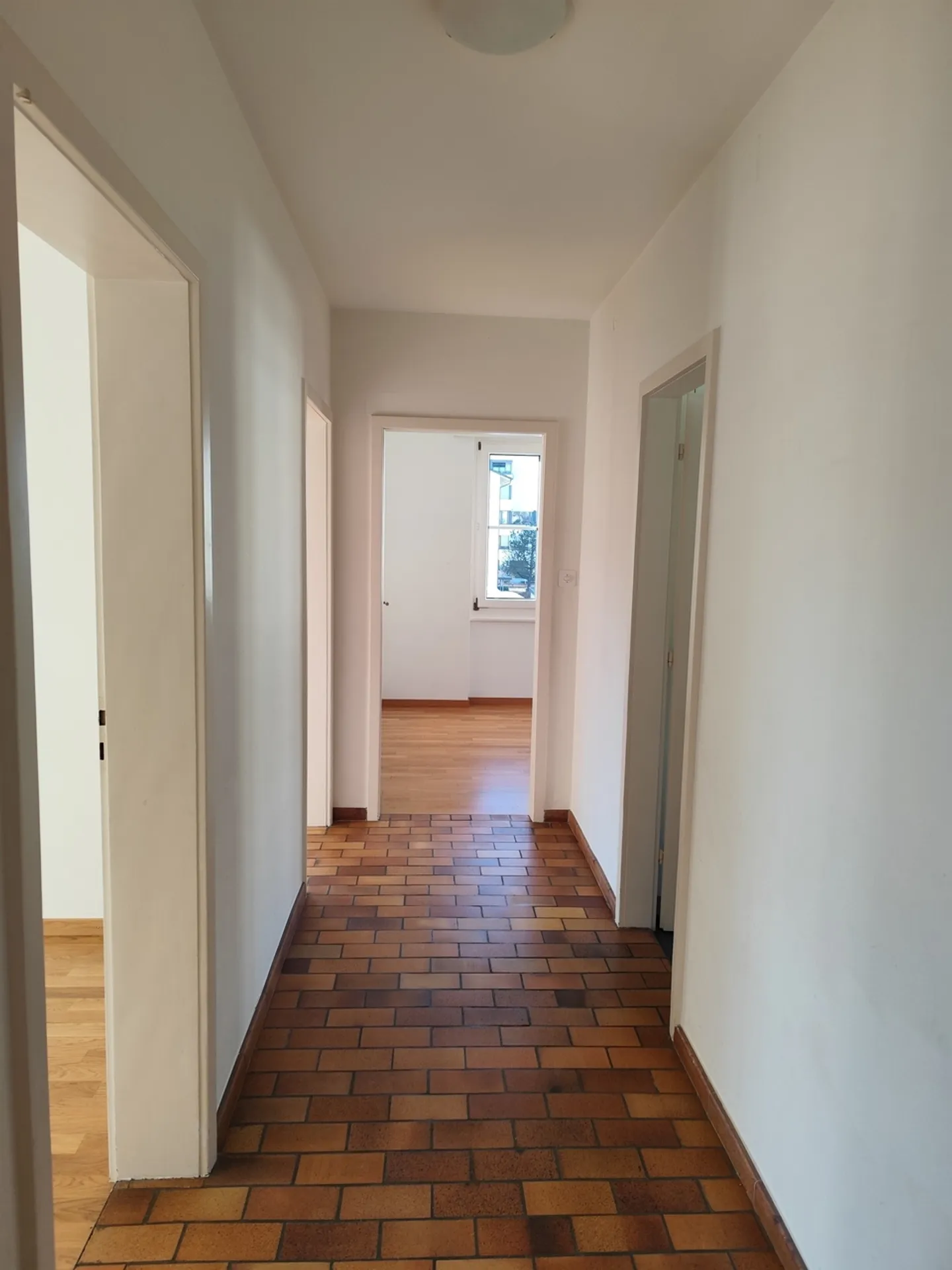 Gemütliche 4-Zimmerwohnung in Münchenstein - Foto 3 von 7