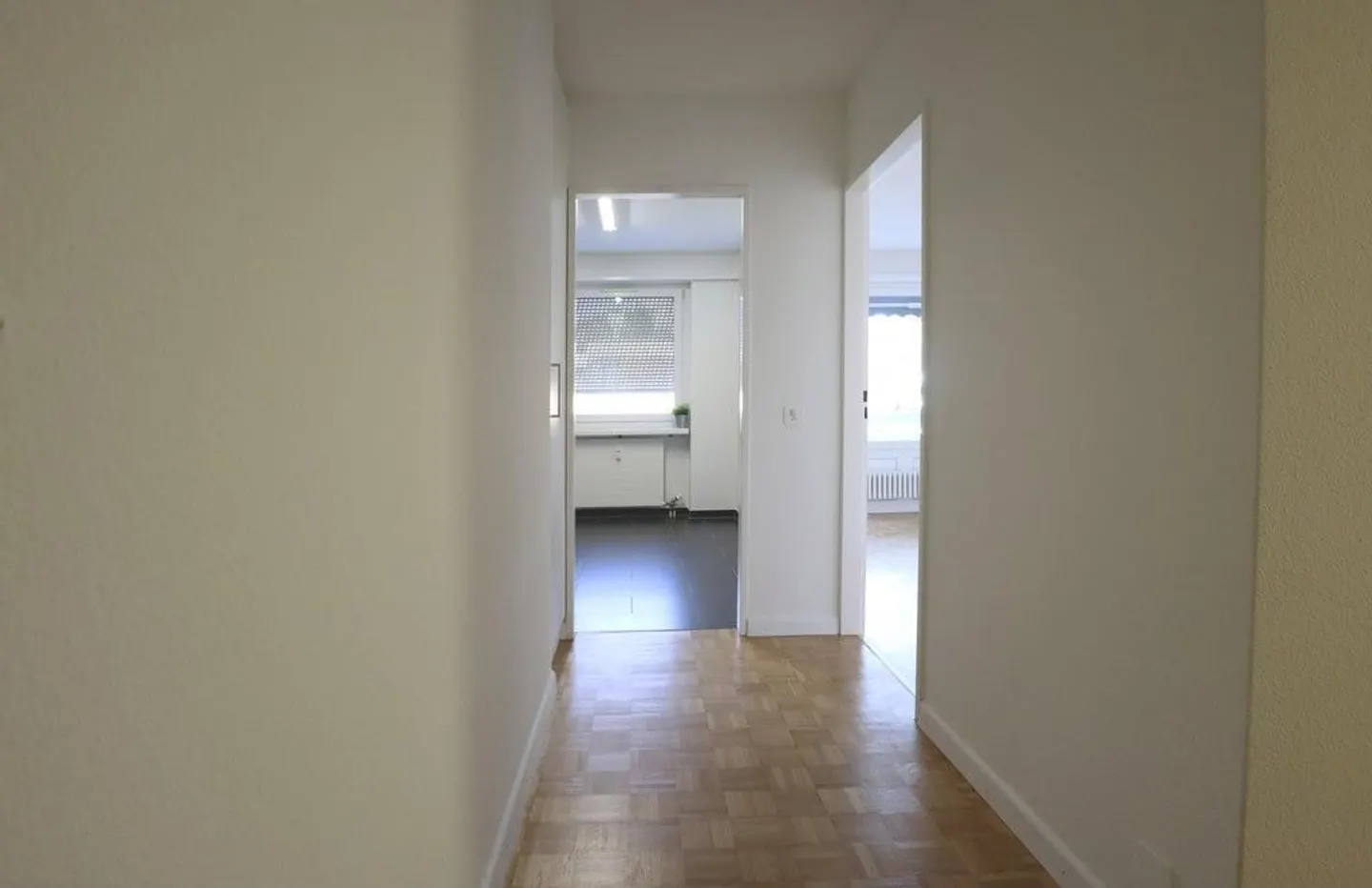 Sanierte Wohnung mit Balkon - Foto 6 von 9