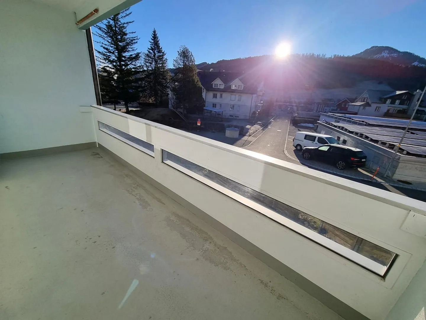 Vivere con vista sulle colline e sul paesaggio montano - Foto 8 di 14