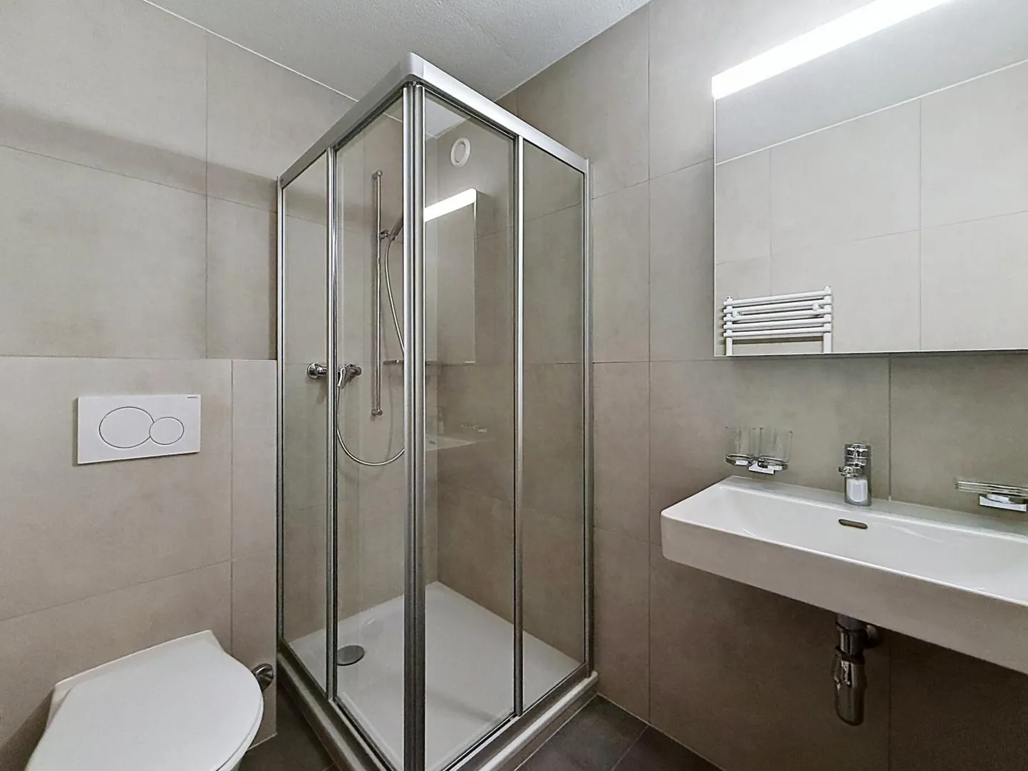 Appartement 5.5 pièces rénové - Photo 6 sur 11