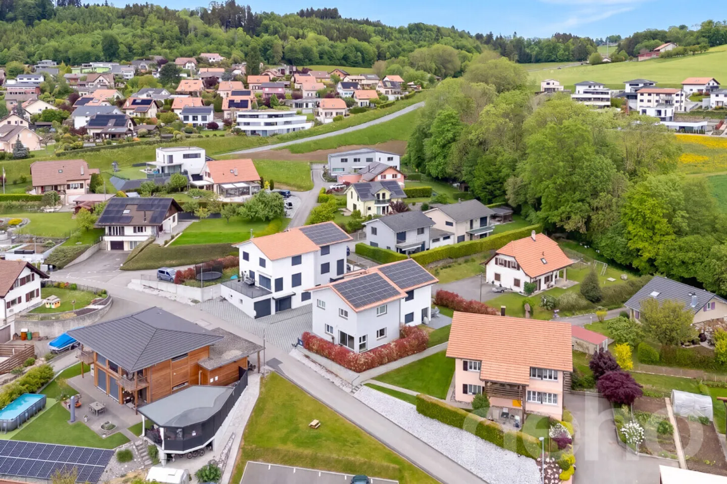 Villa luminosa e moderna nel cuore di Ursy - Foto 4 di 12