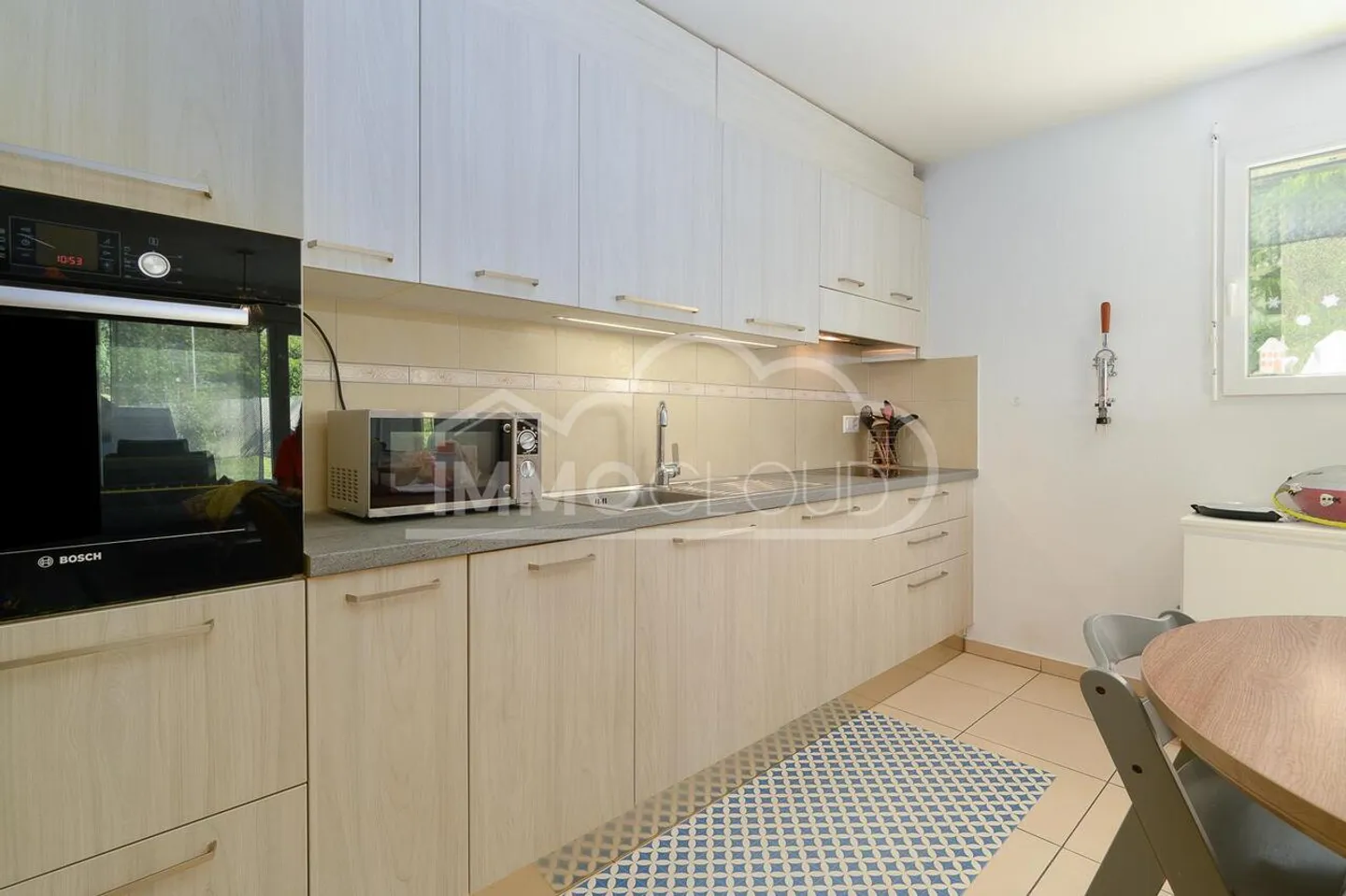 Spacious 4.5 rooms with balcony - Photo 2 of 13